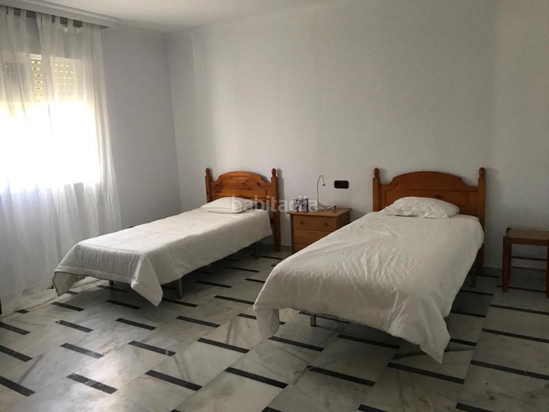 Foto bbcd84d1-7b2b-4b2f-a291-0a7c07a91c9f. Location chalet avec parking dans Barrio Nuevo Conil de la Frontera