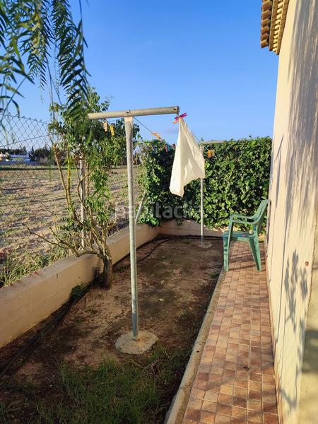 Foto 55d2d6e2-a4ab-47c9-8b02-d47d33a44ca1. Xalet amb aparcament a Roche Conil de la Frontera