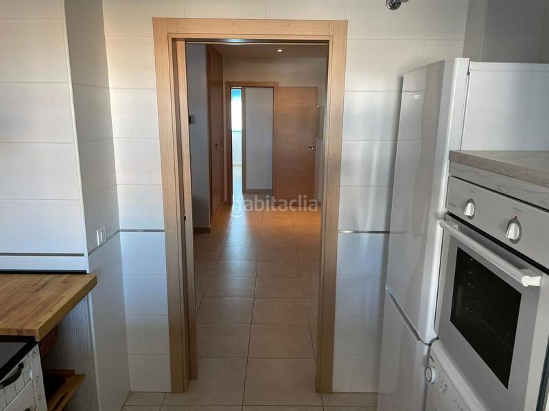 Foto 3661fcd3-c065-4279-b555-77b0a2bbb85e. Alquiler apartamento  en alquiler en cañada honda, 3 dormitorios. en Conil de la Frontera