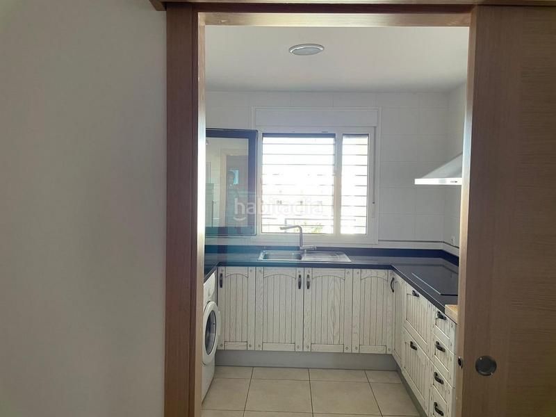 Foto b66dff6d-a98c-4263-bdd0-c52e339accbc. Alquiler apartamento  en alquiler en cañada honda, 3 dormitorios. en Conil de la Frontera