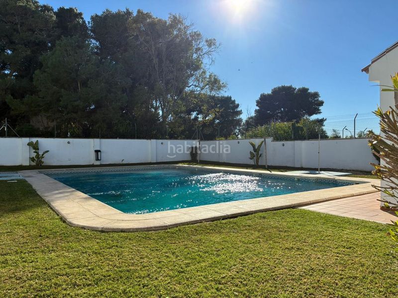 Foto 09040cd4-9487-4e55-87a3-d1e6937576ff. Apartament amb aparcament a Conil Conil de la Frontera