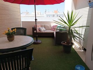 Pis a Conil. Piso en venta en la bodega, 3 dormitorios.
