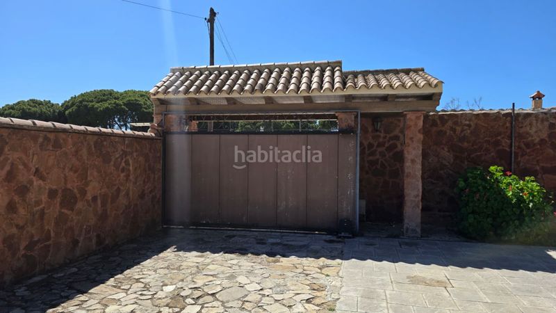 Foto 77439548-d0d6-4df3-9dab-fa08e4dd63be. Xalet amb aparcament a Las Lagunas - Campano Chiclana de la Frontera