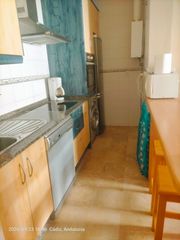 Appartement à Conil. Apartamento en venta en fernandez pozar, 2 dormitorios.