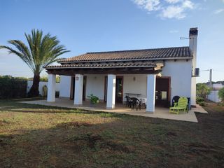Chalet in Roche. Chalet en venta en roche viejo, 2 dormitorios.