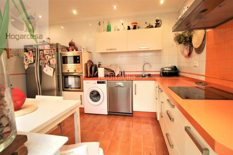 Foto 6f9d2949-50e1-4973-8281-e06688328237. Casa  en venta en la rinconada, 5 dormitorios. en Rinconada (La)