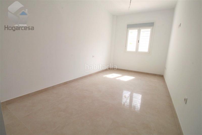 Foto 3d34d43a-20a4-4830-aad4-bb0ff3f4b19c. Casa adossada amb calefacció aparcament a Rinconada (La)