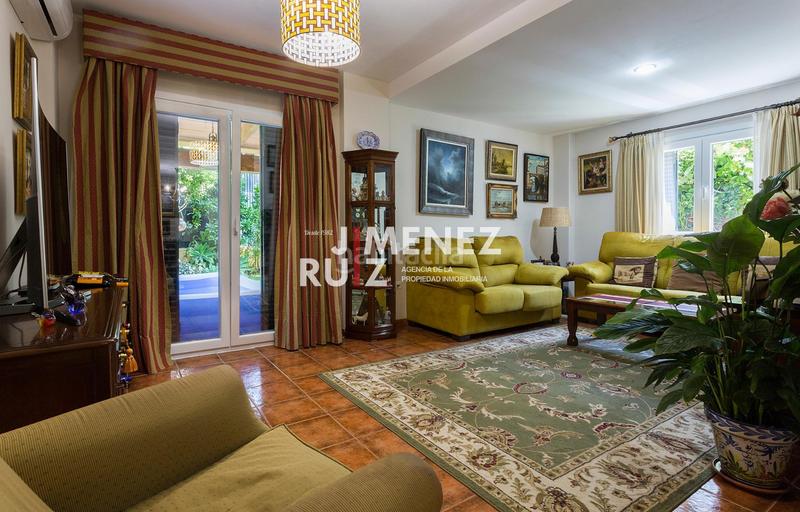 Foto 50488b8f-4840-4ff2-9950-7c4bfdc2d21e. Casa aparellada amb aparcament a El Águila Puerto de Santa María (El)