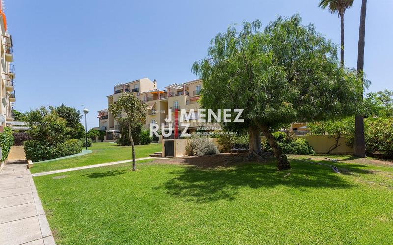 Foto 7811ec6b-fffc-4e15-96e4-237efcb09e33. Casa aparellada amb aparcament a El Águila Puerto de Santa María (El)