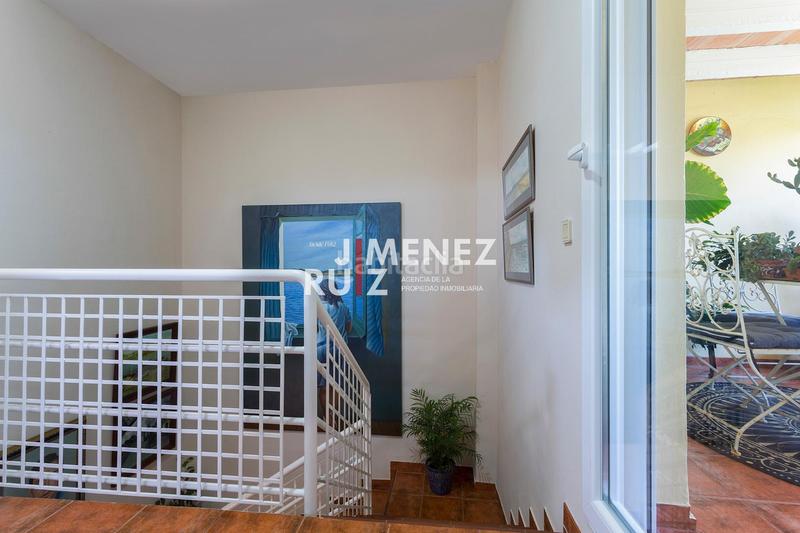 Foto 7c85ad5a-c4a4-49fa-8f9d-2423834e6c7b. Casa aparellada amb aparcament a El Águila Puerto de Santa María (El)