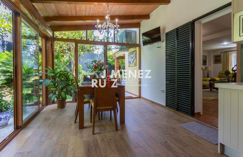 Foto e5b38598-35a0-45db-a80b-96b3841147ce. Casa aparellada amb aparcament a El Águila Puerto de Santa María (El)