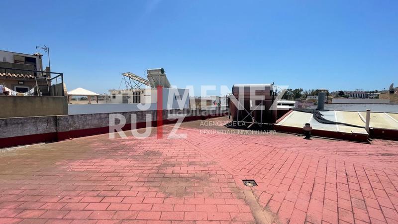 Foto d7e479cd-4765-47b8-b6f1-5964dc1f7046. Casa in Carretera de Sanlúcar - Sudamérica Puerto de Santa María (El)