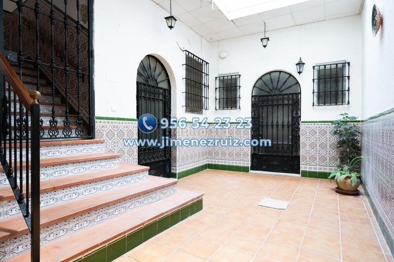 Foto 51f2eac8-21a3-450e-b535-4614d42cf94b. Piso el puerto de santa maríapiso en Casco Histórico - Ribera del Marisco Puerto de Santa María (El)