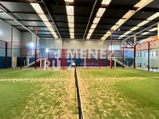 Fabrikhalle in El Juncal - Vallealto. Nave industrial en venta