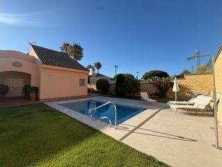 Xalet a Vistahermosa. Chalet en venta en zona de costa oeste