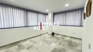 Miete Büro  Camino camino águila. Oficina en alquiler en edificio alfa