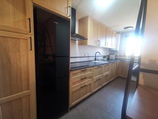 Lloguer Pis a Diseminados. Vivienda prácticamente a estrenar en bloque de vecinos tranquilo