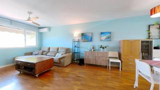 Reihenhaus in Cotomar. Chalet con jardín