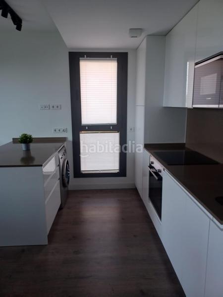 Foto 30230e52-24bc-41e2-bfe1-5d7ffb4c6ee7. Lloguer pis amb aparcament piscina a Poniente-Faro Torre del Mar