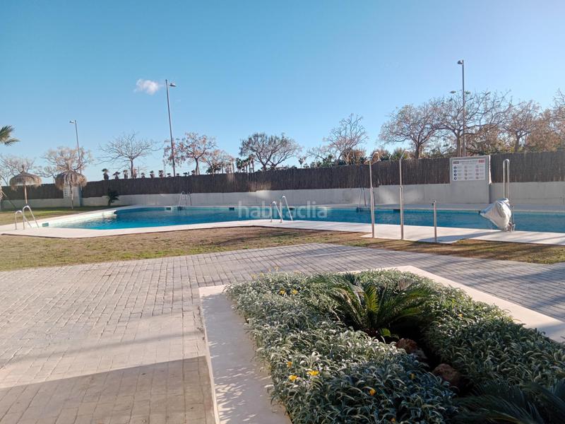Foto cf7f0204-17eb-4390-8689-711381d419da. Lloguer pis amb aparcament piscina a Poniente-Faro Torre del Mar