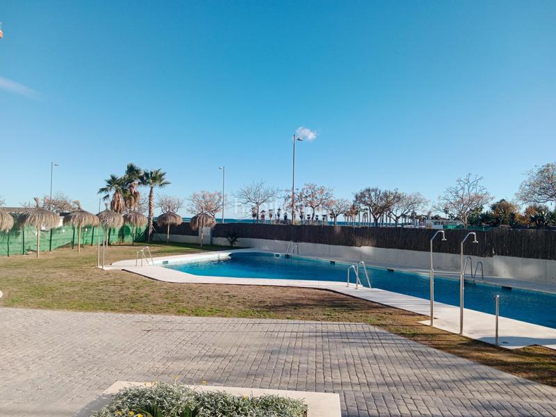 Foto d4267a03-7298-4a5e-9b99-cf8ee70ef62e. Lloguer pis amb aparcament piscina a Poniente-Faro Torre del Mar