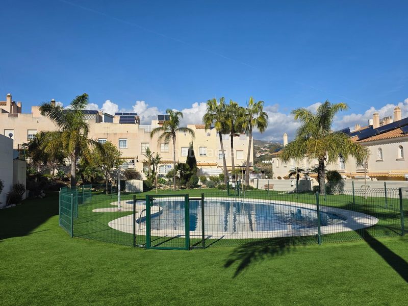 Foto 4aa95d29-903f-4a4a-8d1e-b69cf341710b. Casa adossada amb aparcament piscina a Lo Cea Rincón de la Victoria