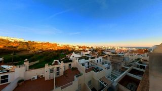 Casa adosada en Lo Cea. Chalet adosado en torre de benagalbón .