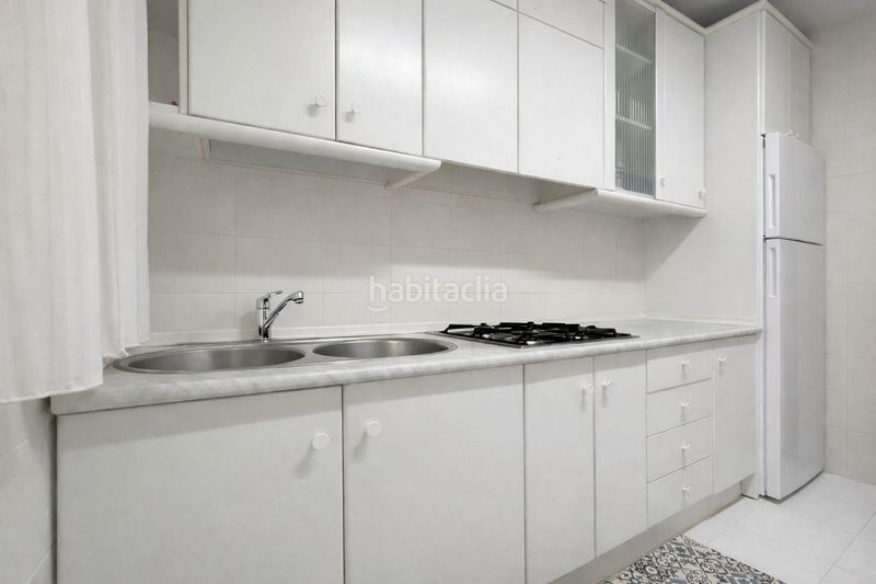 Foto 10e0b966-a298-4675-9b4a-7261489f6d16. Pis a Centro Torre del Mar