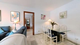 Appartement à Centro. Piso en el centro de torre del mar a escasos 500 mt. de la playa
