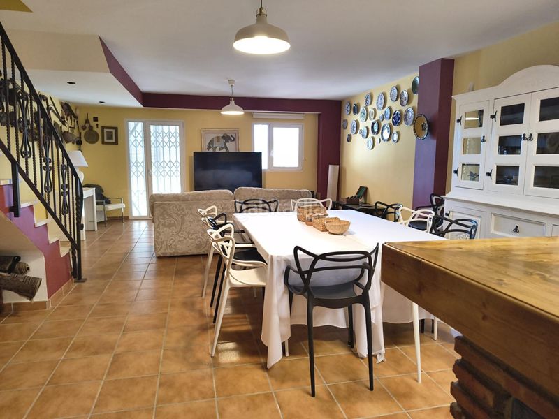 Foto fdb7d6ee-1e99-4395-a450-e7ab6a128a82. Casa adossada amb calefacció aparcament piscina a Rincón de la Victoria