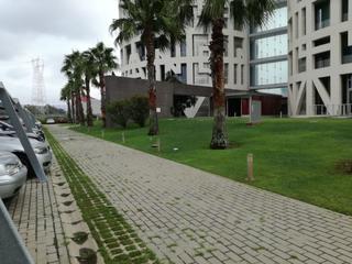 Lloguer Oficina  Calle océano atlántico. Torre de hercules 120m2, 400€ con 1 plaza de garaje