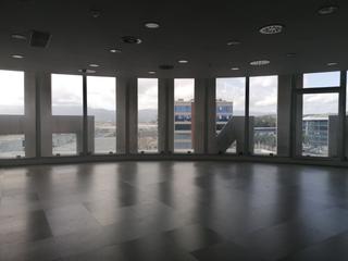Lloguer Oficina a Barrios (Los). Oficinas de primer nivel en los barrios, 120m2 400€ con garaje