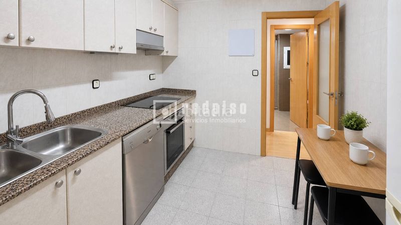 Foto 038268d0-4b05-43c0-bbc8-d5e6974b36ef. Pis a Trinitat Valencia