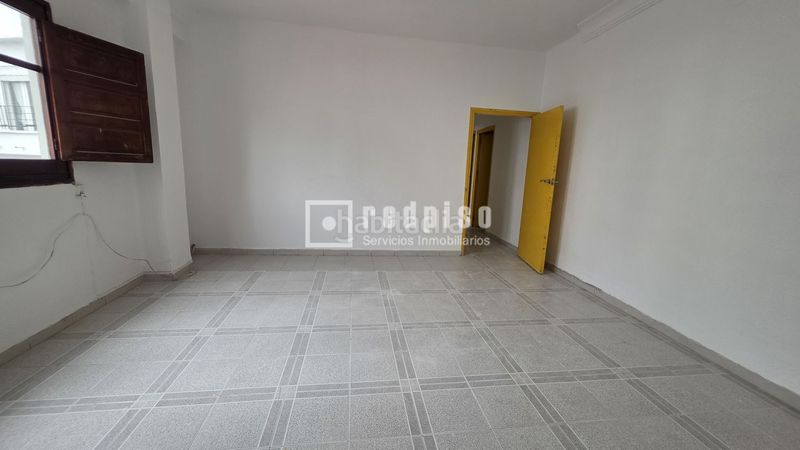 Foto 4394fa91-a41f-4d3e-8467-b7ac6d1534ba. Pis a Trinitat Valencia