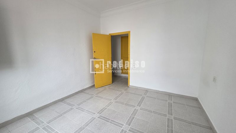 Foto 9672c1c5-e539-4489-bff9-31694a2990ba. Pis a Trinitat Valencia