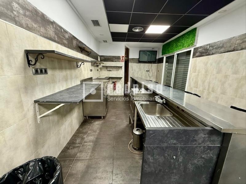 Foto d2926a09-f13c-419f-a6c9-00d68fbe1380. Locale commerciale in Ciudad de Asís Alicante