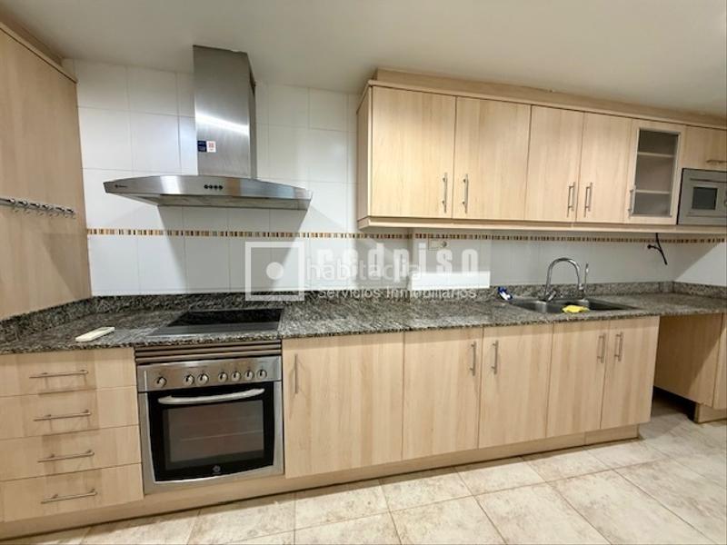 Foto b4e65cf1-a5b7-4f36-92a8-863c92a5355c. Appartamento con riscaldamento parcheggio in Ciudad de Asís Alicante