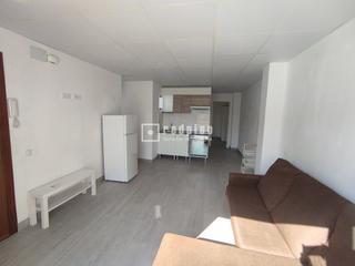 Rent Penthouse  Sirio. Alquiler atico con terraza, un dormitorio, un baño.