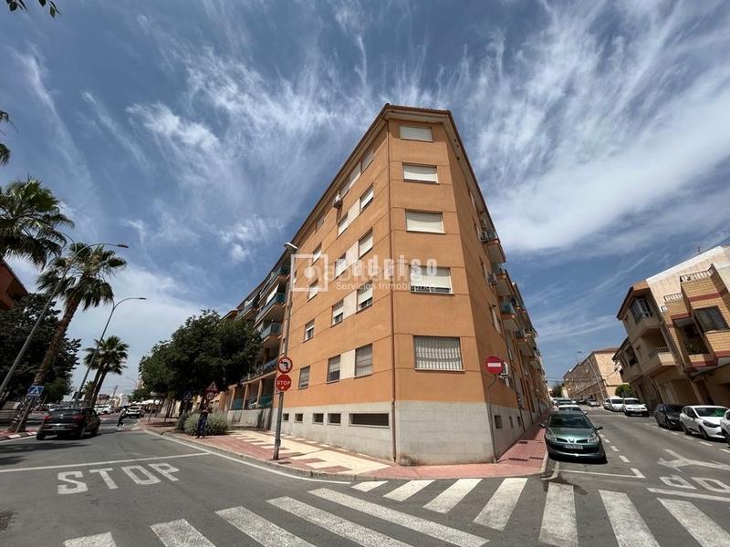 Foto 30ad7012-9d0d-45c5-b35b-3604b0c6739f. Appartamento con piscina in Sax