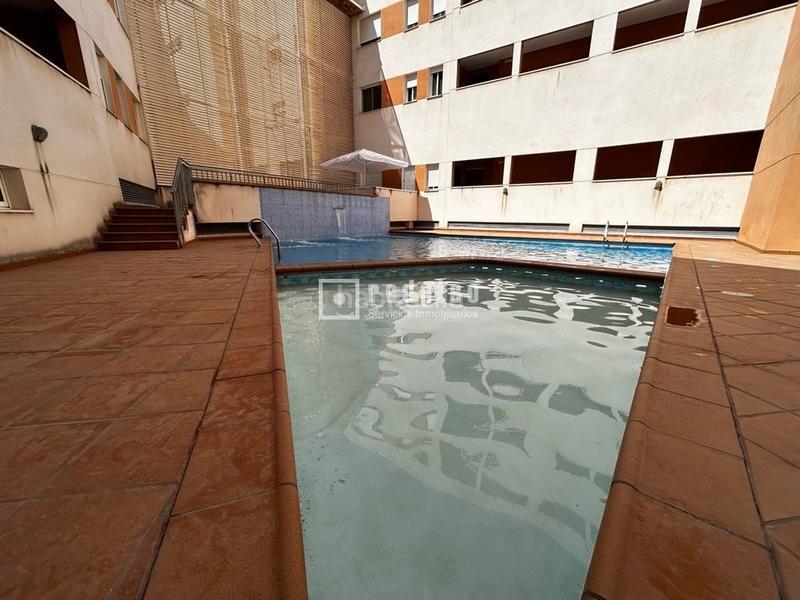 Foto 3a47ce4f-3016-43e6-b260-a97eb2a623f8. Appartamento con piscina in Sax
