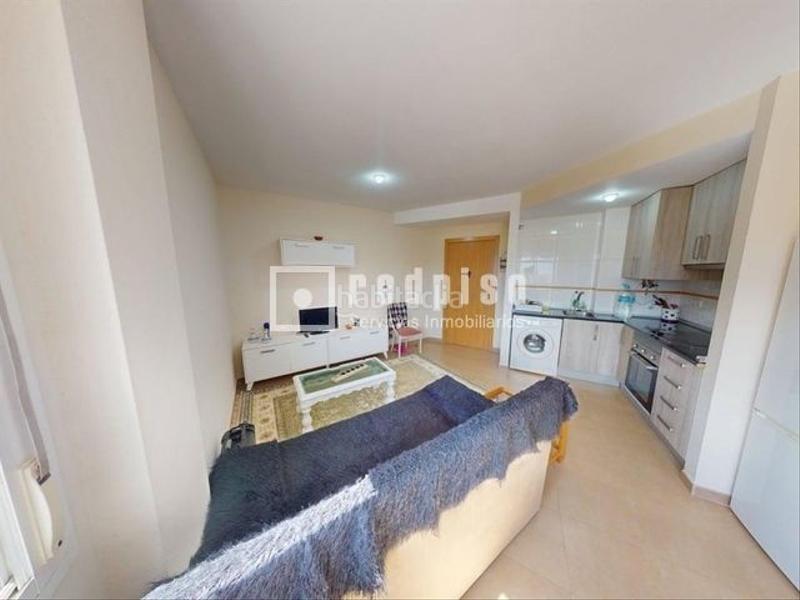 Foto 4cc29ed4-8758-4083-9dca-e7fe805e0037. Appartamento con piscina in Sax