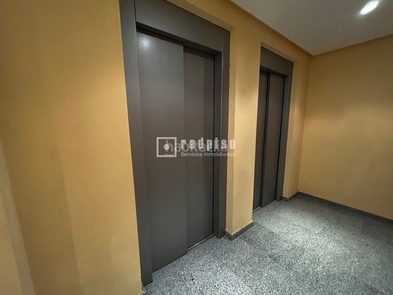 Foto 71478025-f132-4e7c-a183-0562e4f44823. Appartamento con piscina in Sax