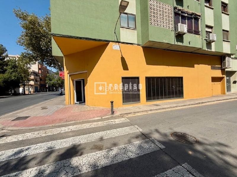 Foto 44050839-458f-411e-9ce8-5c03322351f9. Locale commerciale in Ciudad de Asís Alicante