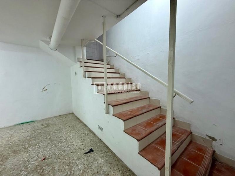 Foto 462aedb1-3050-43a7-8abd-c5252b9a9f18. Locale commerciale in Ciudad de Asís Alicante