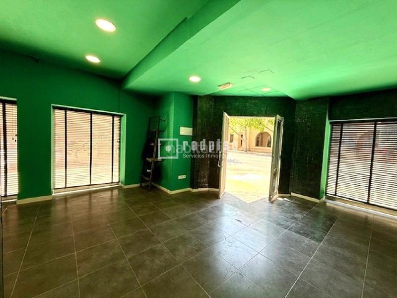 Foto f322a727-182f-4546-8be2-ac536ef63bc2. Locale commerciale in Ciudad de Asís Alicante