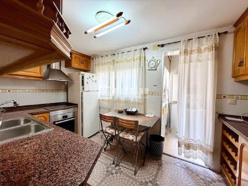 Foto 41f8f34c-752d-4bca-99c4-015bd319379a. Etagenwohnung mit heizung in Florida Baja Alicante