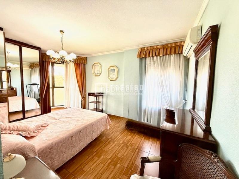 Foto d0f0b4d3-7872-44bc-8f1b-df2538d5d2d7. Etagenwohnung mit heizung in Florida Baja Alicante