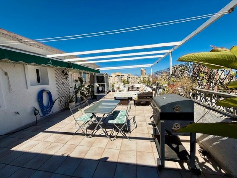 Foto 681e81c0-ae50-4106-afdc-9daa01a29af4. Attique avec chauffage parking piscine dans Playa de San Juan Alicante