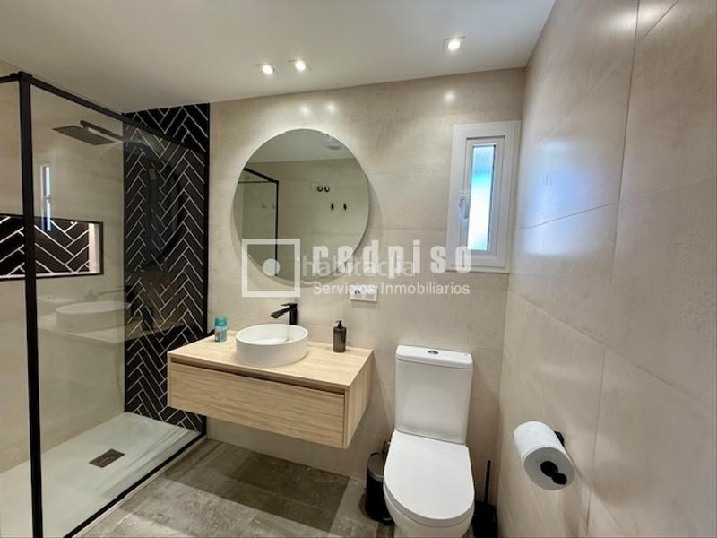 Foto 88bea18a-c87a-41a3-b323-d3648817bc03. Attique avec chauffage parking piscine dans Playa de San Juan Alicante