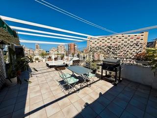 Attique  Cataluña. Vvienda tipo atico con 55 m de terraza en planta